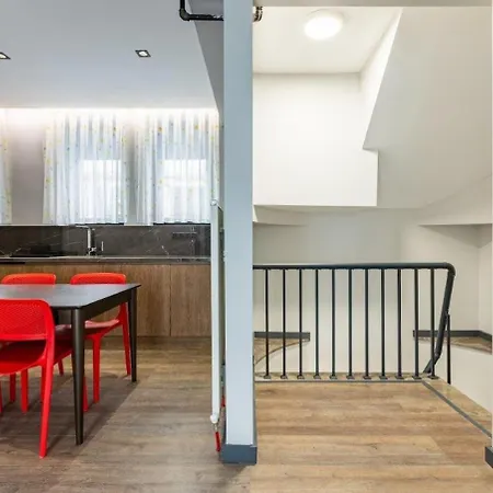 Appartement Brand New Duplex Wparking 2bd2bath #336 *