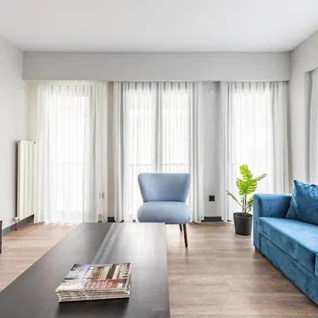 Brand New Duplex Wparking 2bd2bath #336 Апартаменты