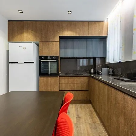 Brand New Duplex Wparking 2bd2bath #336 * Стамбул