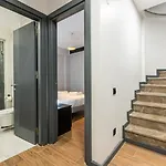 Brand New Duplex Wparking 2bd2bath #336